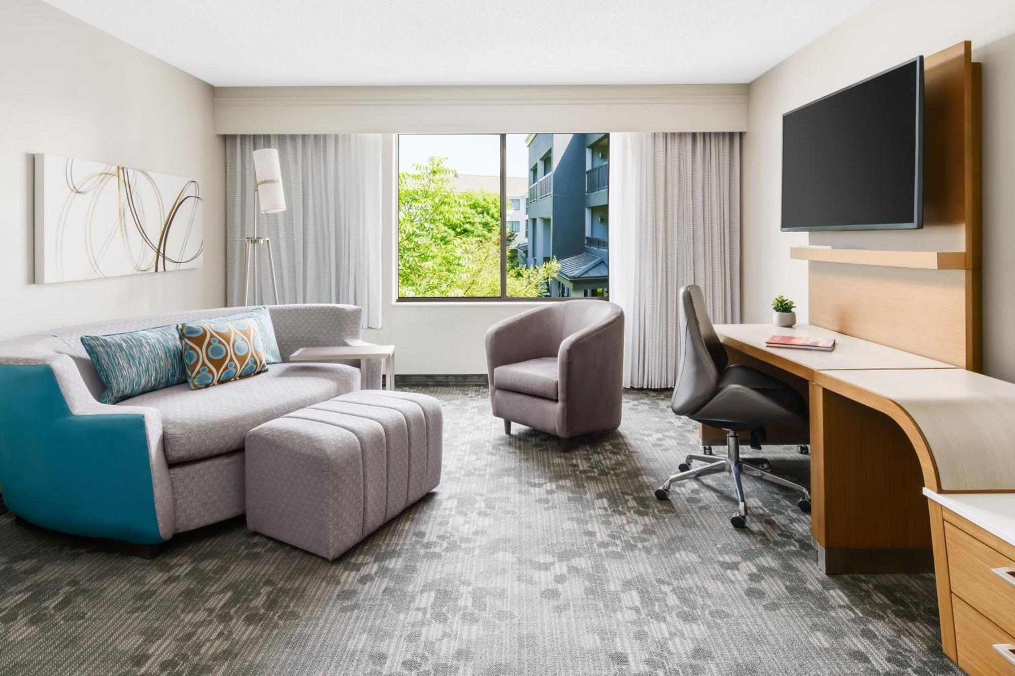 คอร์ตยาร์ด ดัลลัส ลูอิสวิลล์ Hotel ภายนอก รูปภาพ