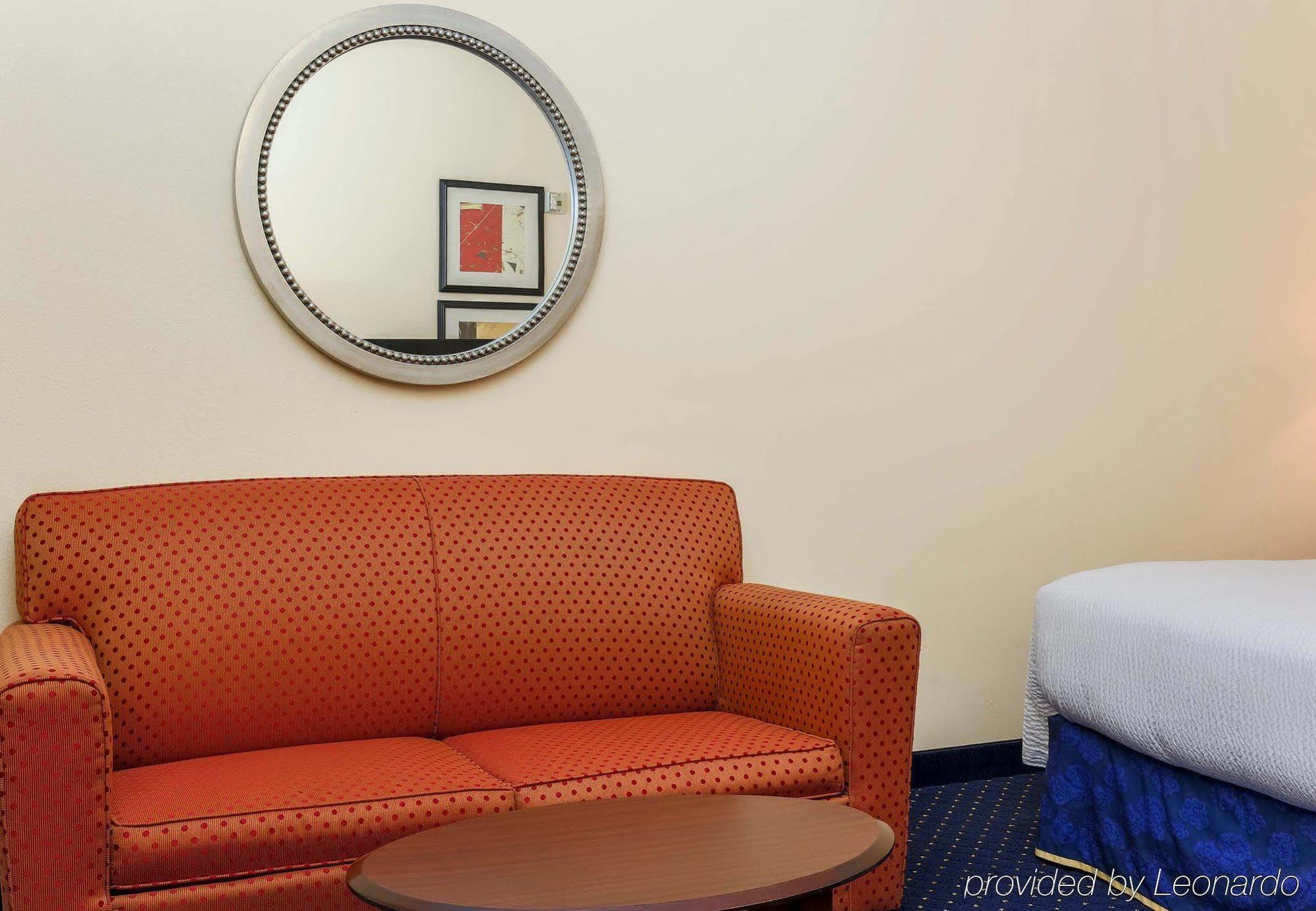 คอร์ตยาร์ด ดัลลัส ลูอิสวิลล์ Hotel ภายนอก รูปภาพ
