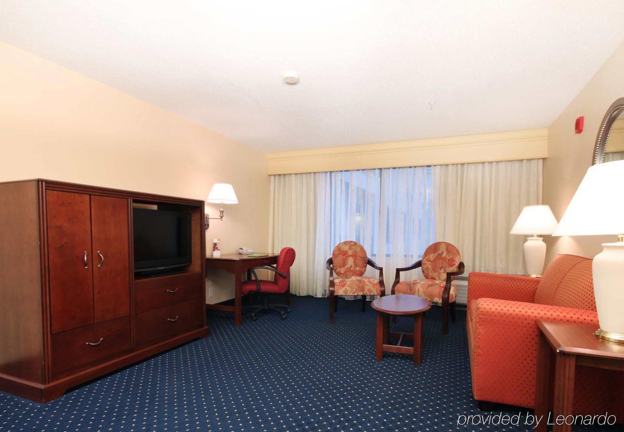 คอร์ตยาร์ด ดัลลัส ลูอิสวิลล์ Hotel ภายนอก รูปภาพ
